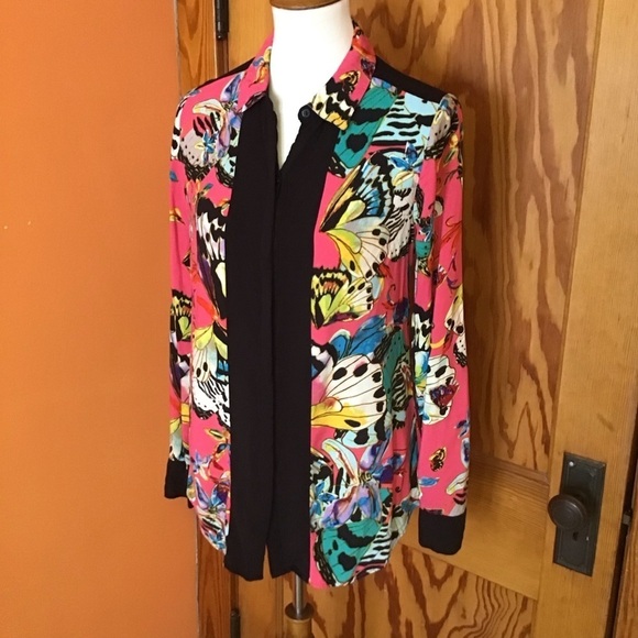 NICOLE by Nicole Miller Women's Butterfly Print Blouse - Picture 8 of 10